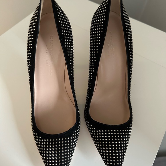 Club Monaco Black Suede Heels size 37. - Picture 6 of 9